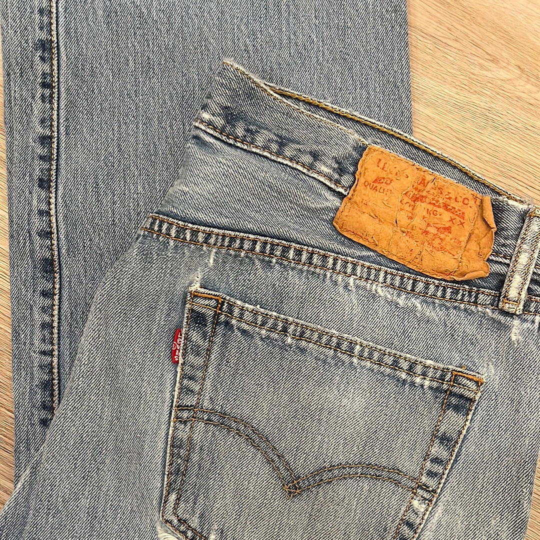 2000’s Levi’s 501xx Denim Button Fly